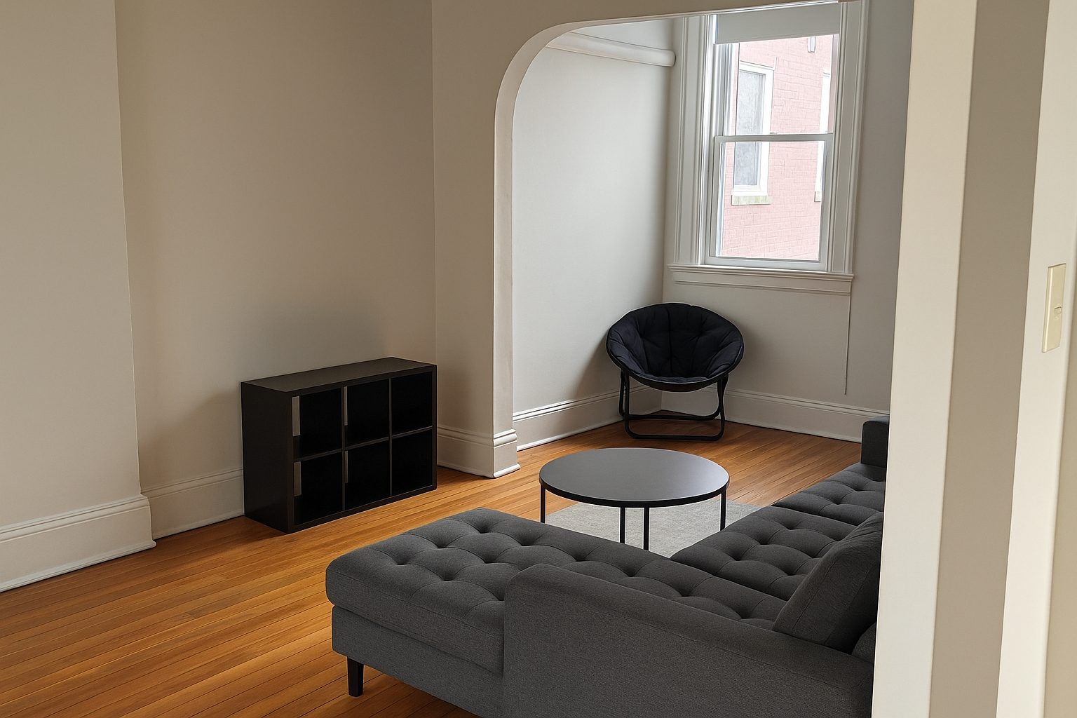 536 Montclair Ave living room - Lehigh student housing South Bethlehem PA