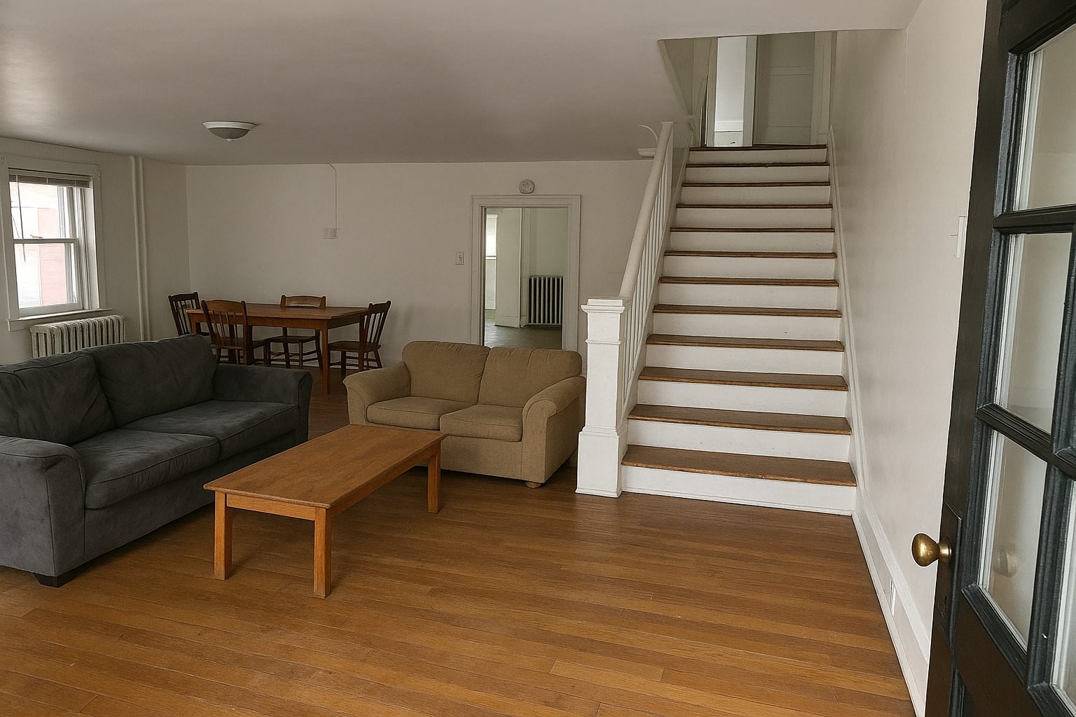 539 Carlton Ave bathroom - Lehigh student housing South Bethlehem PA