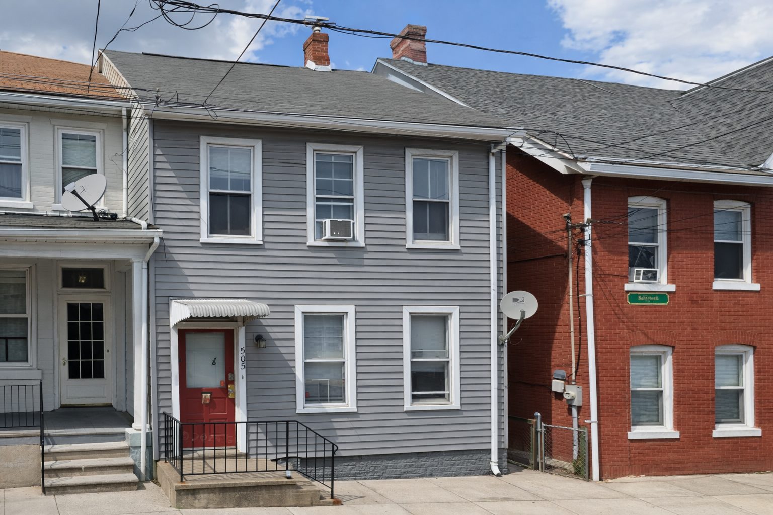 505 E 5th St exterior - off campus student housing near Lehigh University, South Bethlehem PA